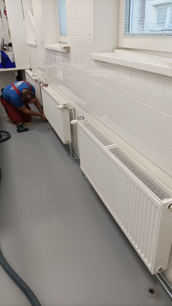 výmena rozvodov a radiátorov v pivovare Šariš od firmy Enertop