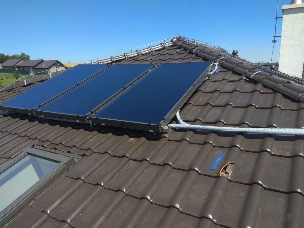 Rodinný dom pri Sabinove s kondenzačným kotlom a solárnymi kolektormi, realizácia ENERTOP