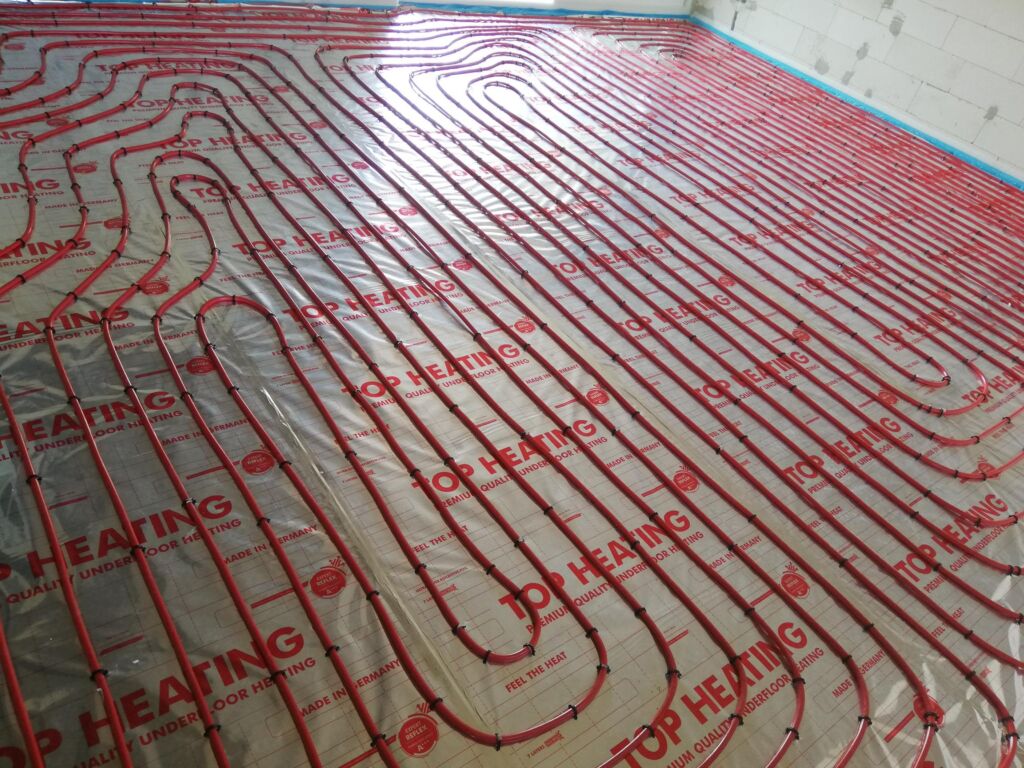 Rodinný dom v Novom Meste nad Váhom s moderným vykurovaním a technickými rozvodmi, realizácia ENERTOP