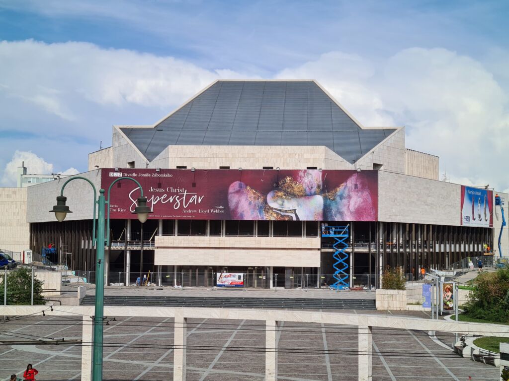 realizácia kúrenia v divadle Jonáša Záborského v Prešove od firmy Enertop