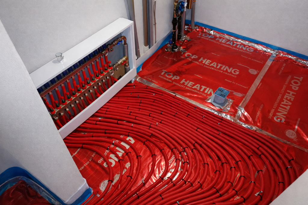 Rodinný dom v lokalite Šibeničná hora pri Starej Ľubovni s podlahovým kúrením, realizácia ENERTOP