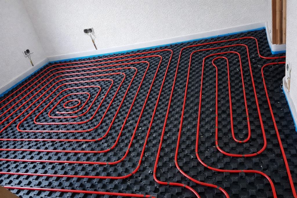 Podlahové kúrenie Rehau v novostavbe - rezidencii v Košiciach - Enertop